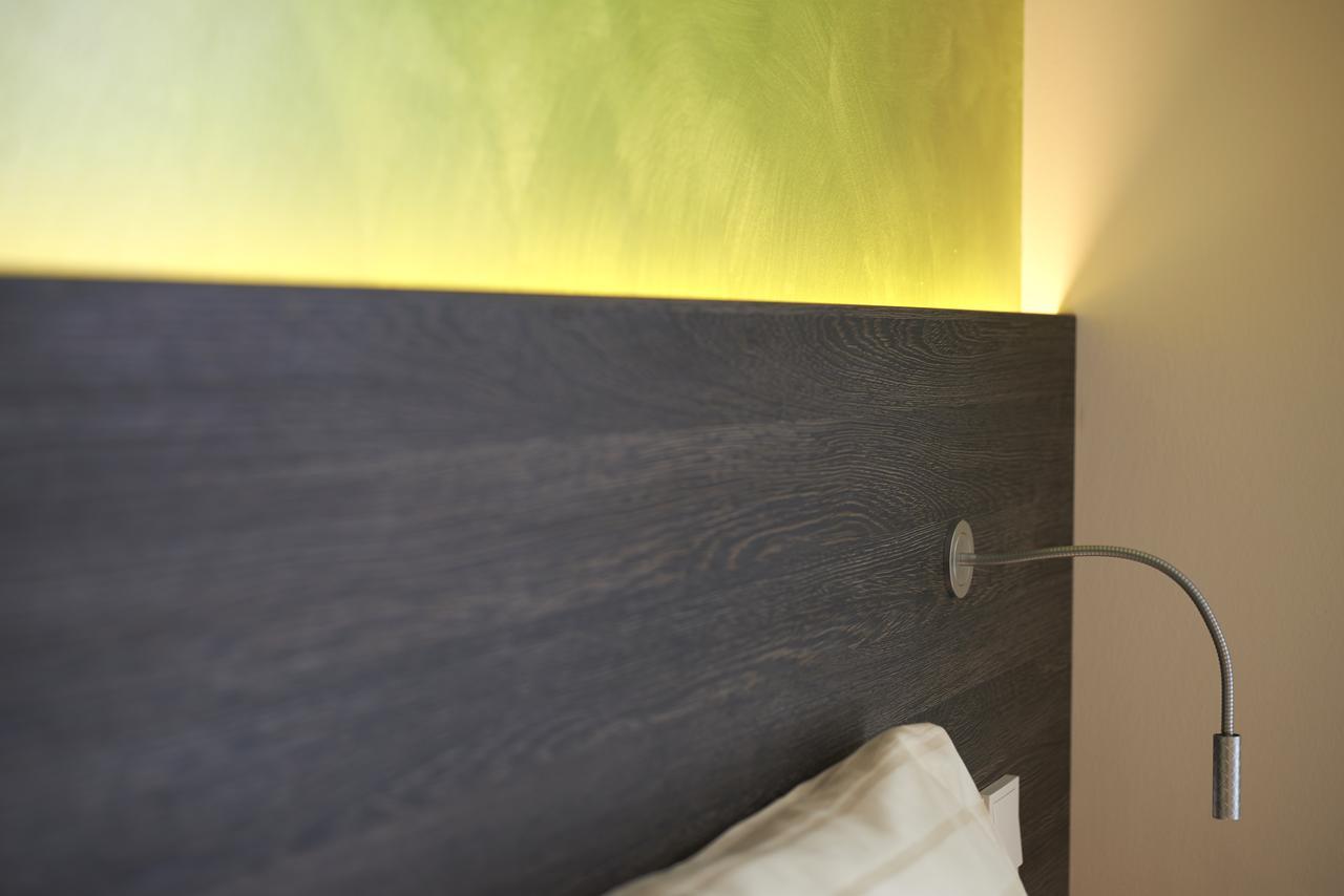 Eee Hotel โทน ภายนอก รูปภาพ