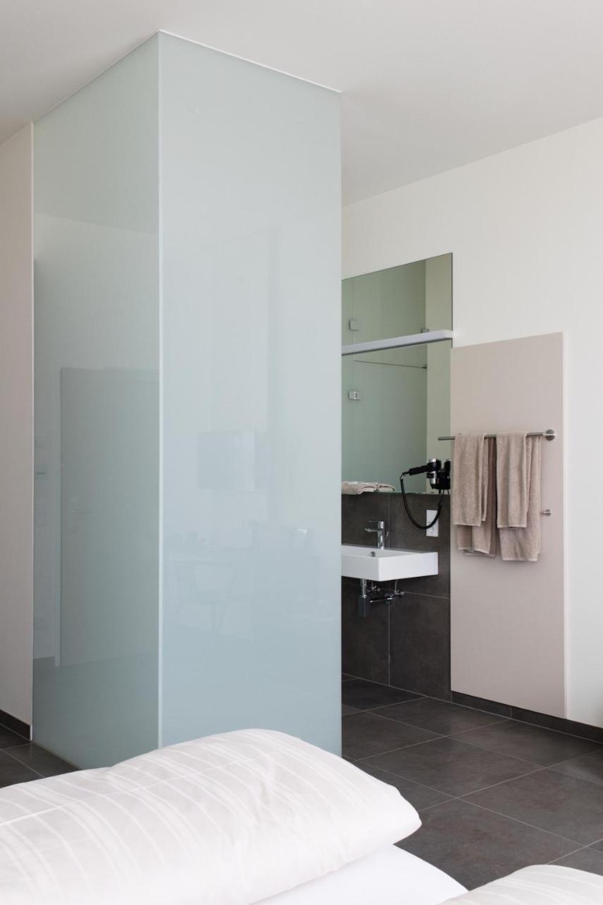 Eee Hotel โทน ภายนอก รูปภาพ