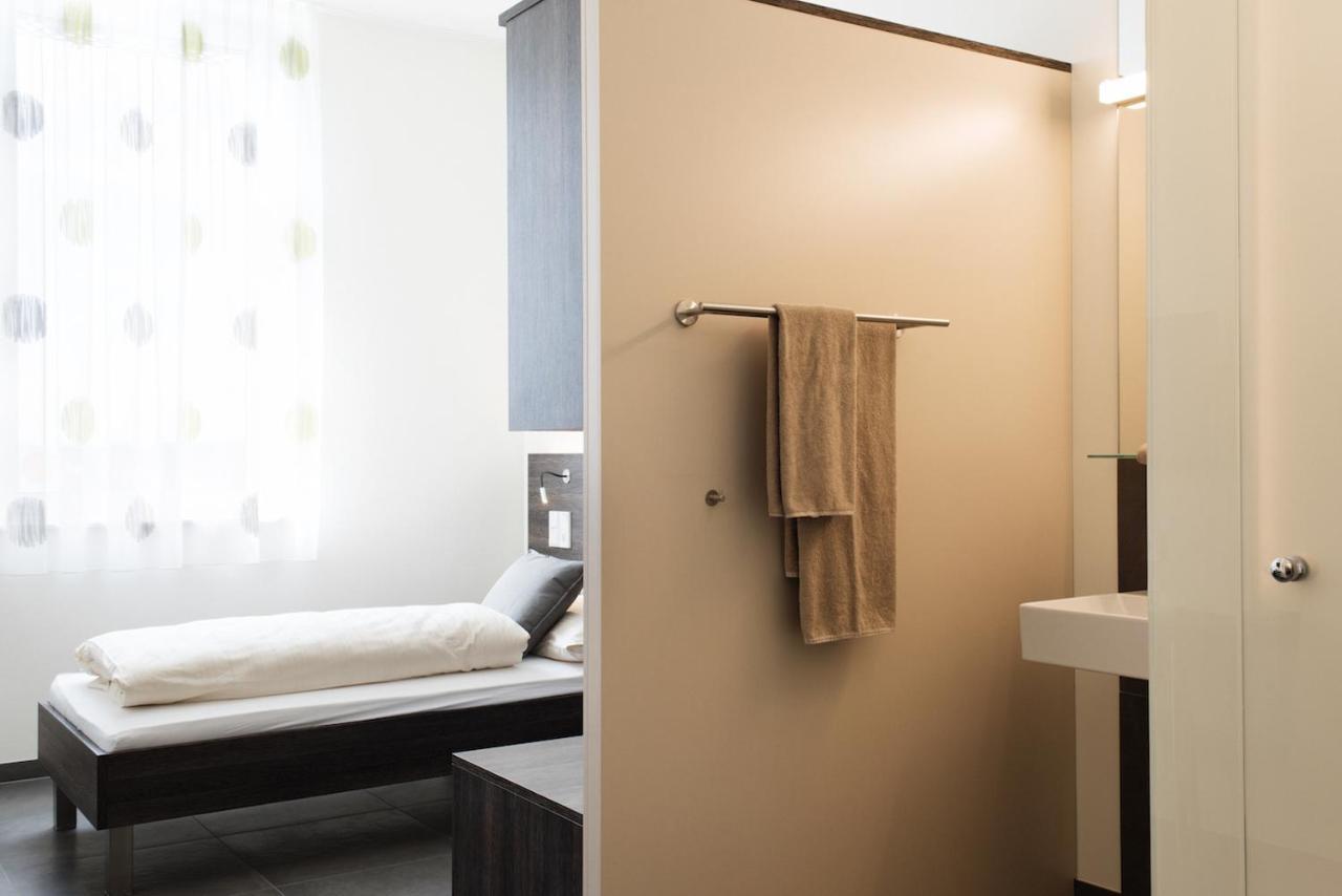 Eee Hotel โทน ภายนอก รูปภาพ