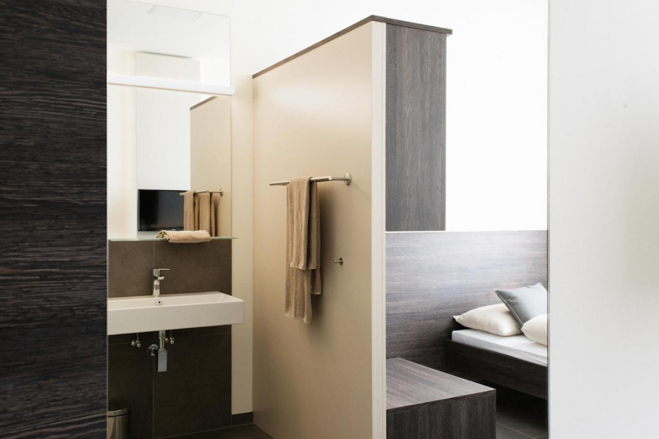 Eee Hotel โทน ภายนอก รูปภาพ