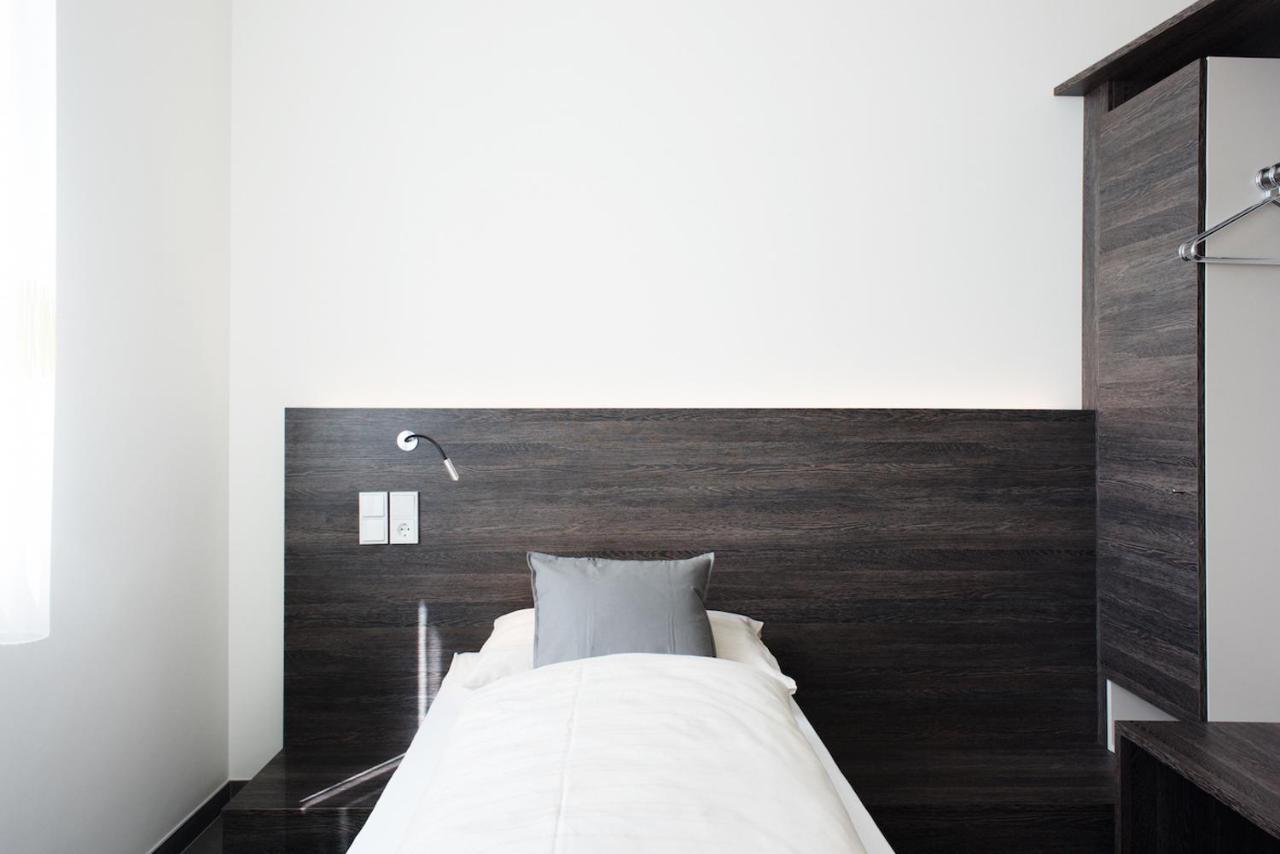 Eee Hotel โทน ภายนอก รูปภาพ